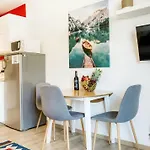 Appartement Tuscany Garden-free Parking-balcony-ac- Elevator