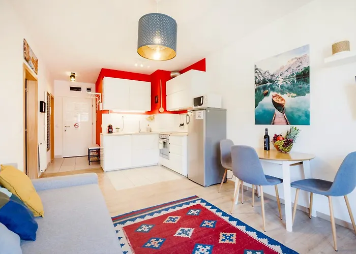 Апартаменты Tuscany Garden-free Parking-balcony-ac- Elevator *