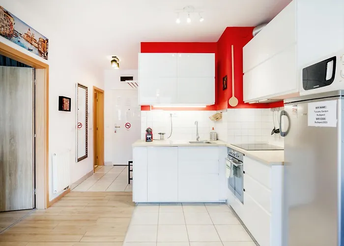 Tuscany Garden-free Parking-balcony-ac- Elevator Будапешт